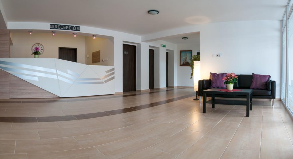 Hotel Pallone Балатонфюред Екстер'єр фото