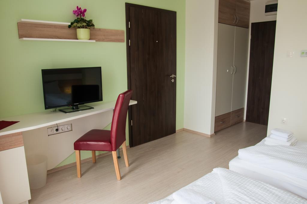 Hotel Pallone Балатонфюред Номер фото